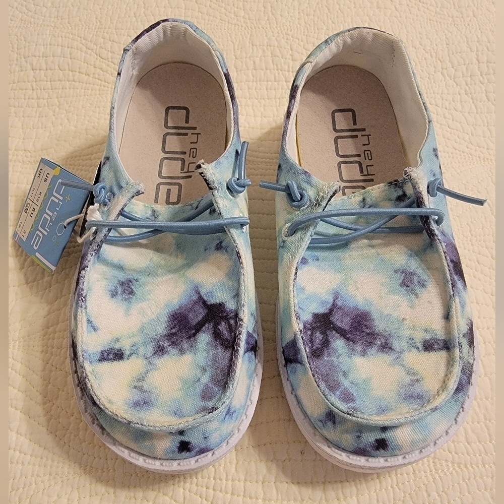 NWY Hey Dude Tie Dye Slip On Sneaker
